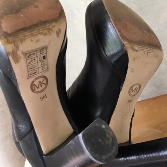 Michael Kors Platform Booties - Picture 4 of 4